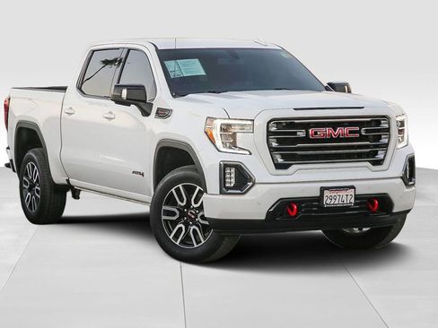 Used 2019 GMC Sierra 1500 AT4 w/ AT4 Premium Package image 2