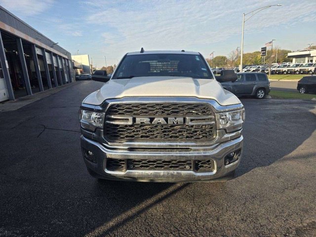 Used 2021 RAM 2500 Tradesman w/ Chrome Appearance Group AWD/4WD image 2