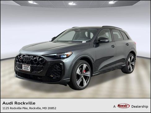 Used 2025 Audi SQ5 Prestige w/ Prestige Package AWD/4WD image 1
