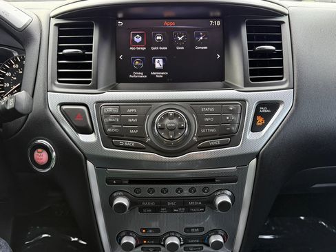 Used 2017 Nissan Pathfinder SL w/ SL Tech Package FWD image 27