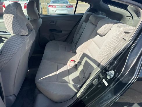 Used 2010 Honda Insight LX image 11