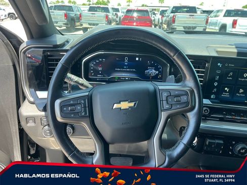 Used 2022 Chevrolet Silverado 1500 High Country w/ Z71 Off-Road Package AWD/4WD image 21