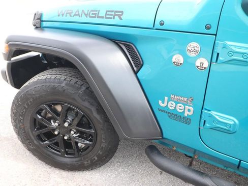 Used 2020 Jeep Wrangler Unlimited Sport S AWD/4WD image 3