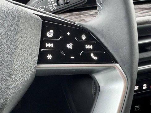 New 2025 Audi Q5 Prestige image 11