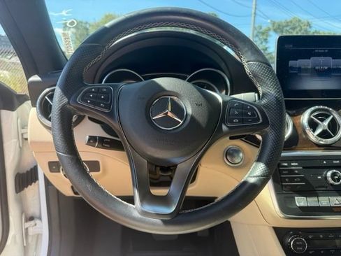 Used 2019 Mercedes-Benz CLA 250 4MATIC image 13