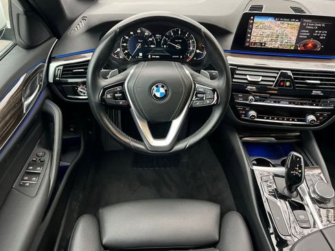 Used 2019 BMW 530i w/ Convenience Package image 14