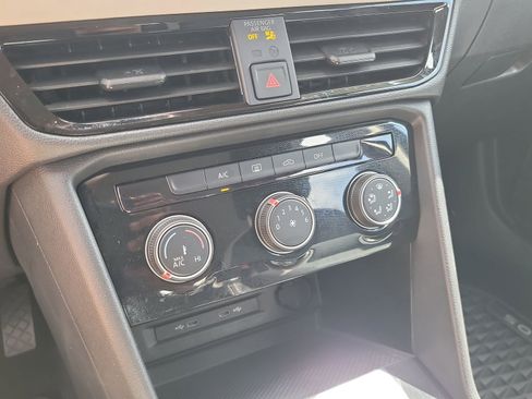 Used 2025 Volkswagen Taos S image 23