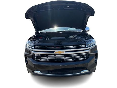 Used 2021 Chevrolet Suburban Premier w/ Premium Package RWD image 13