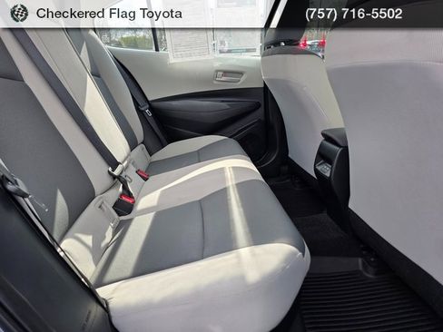 Used 2023 Toyota Corolla LE image 47