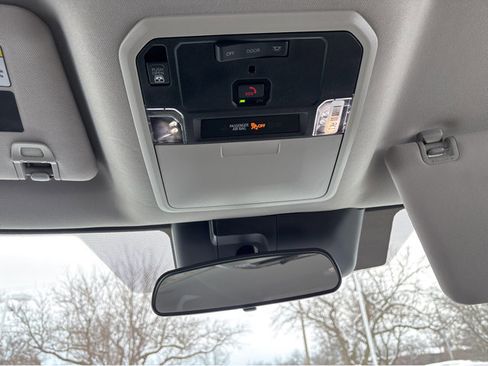 Used 2022 Toyota Tundra SR5 w/ TRD Sport Package image 40