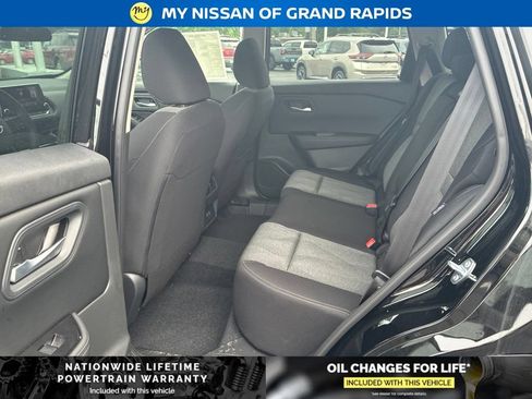 New 2026 Nissan Rogue SV w/ Cold Weather Package AWD/4WD image 22