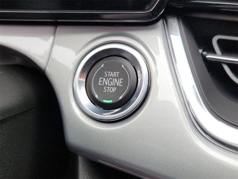 New 2025 Chevrolet Trax LT w/ Driver Confidence Package image 16