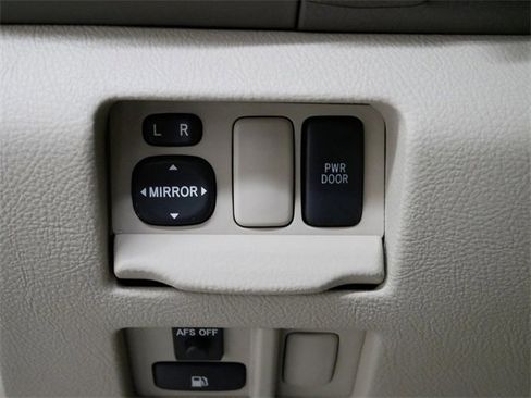 Used 2005 Lexus RX 330 AWD image 16