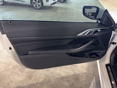 Used 2023 BMW 430i Coupe w/ Convenience Package RWD image 13