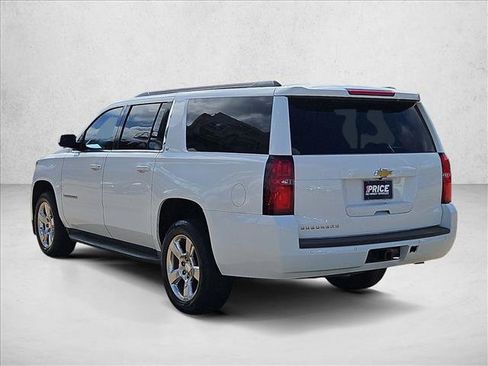 Used 2015 Chevrolet Suburban LT RWD image 8