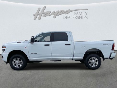 Used 2025 RAM 2500 Big Horn image 37