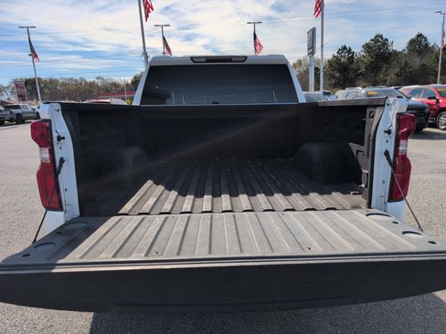Used 2020 Chevrolet Silverado 1500 LTZ image 8