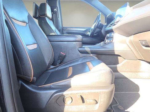 Used 2021 GMC Yukon XL AT4 w/ AT4 Premium Package image 15