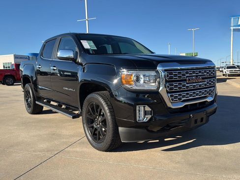 Used 2022 GMC Canyon Denali image 4