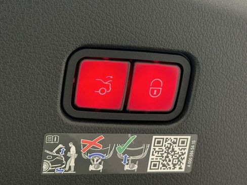 New 2026 Mercedes-Benz CLE 300 4MATIC Coupe image 20