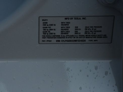 Used 2021 Tesla Model Y Long Range image 23