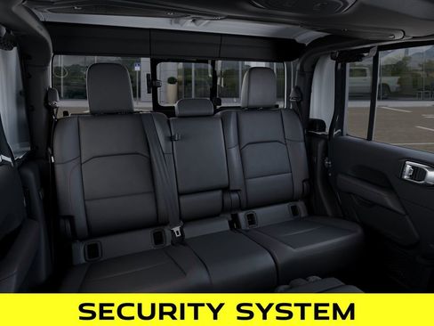 New 2026 Jeep Gladiator Rubicon w/ Technology Group image 15