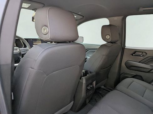 New 2026 GMC Canyon Elevation w/ Convenience Package image 14