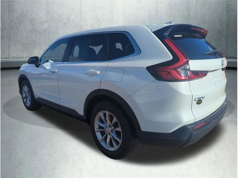 Used 2023 Honda CR-V EX-L image 3
