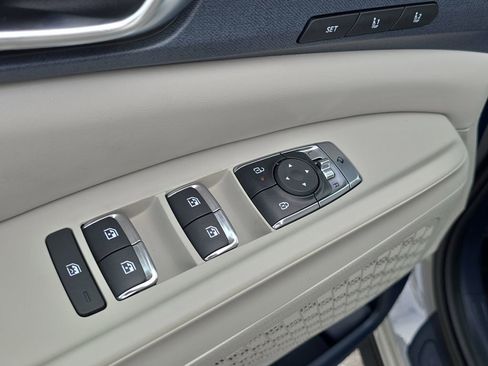 New 2026 Kia Carnival SX FWD image 21