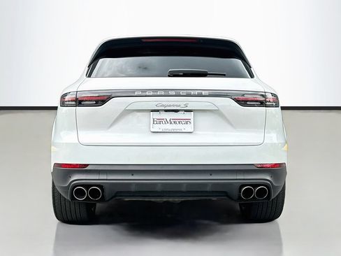 Certified 2023 Porsche Cayenne S w/ Premium Package Plus AWD/4WD image 10
