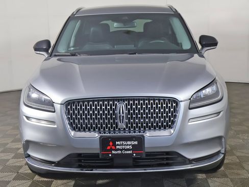 Used 2022 Lincoln Corsair Standard w/ Equipment Group 101A image 11