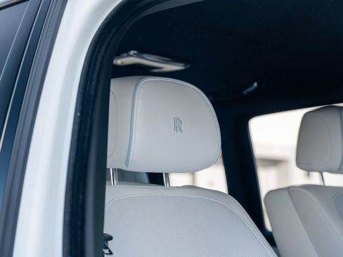 Used 2022 Rolls-Royce Cullinan image 39