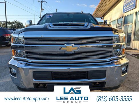 Used 2019 Chevrolet Silverado 2500 LTZ w/ Duramax Plus Package image 2