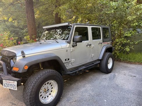 Used 2009 Jeep Wrangler Unlimited X AWD/4WD image 4