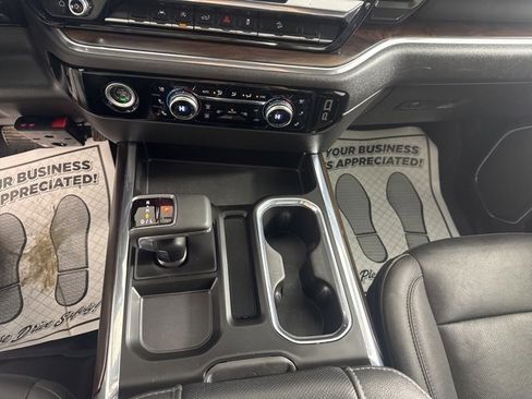 Used 2023 GMC Sierra 1500 SLT w/ SLT Premium Package image 31