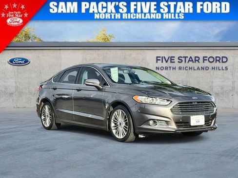 Used 2013 Ford Fusion SE FWD image 1
