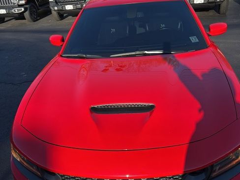 Used 2022 Dodge Charger Scat Pack w/ Dynamics Package image 9