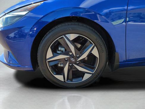 Certified 2023 Hyundai Elantra SEL w/ Convenience Package FWD image 24