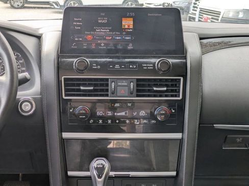 Used 2024 INFINITI QX80 Luxe image 10