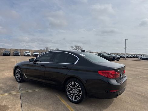 Used 2019 BMW 530i xDrive w/ Convenience Package image 16