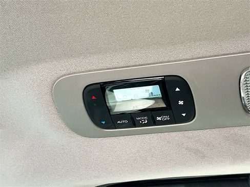 Used 2024 Honda Odyssey EX-L image 25
