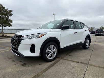 Used 2025 Nissan Kicks Play S