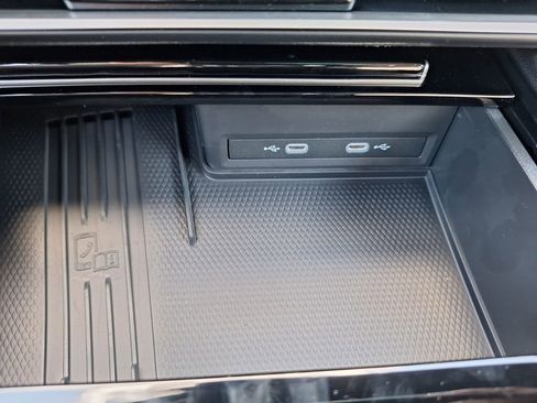 New 2026 Volkswagen Atlas Cross Sport SEL Premium R-Line image 17