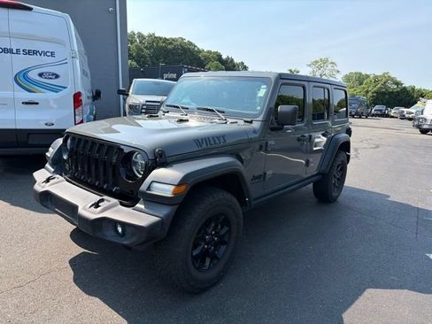 Used 2020 Jeep Wrangler Unlimited Sport AWD/4WD image 3