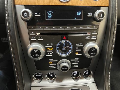 Used 2015 Aston Martin Rapide S image 24