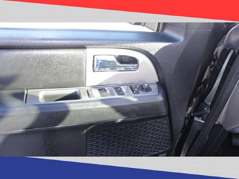 Used 2016 Ford Expedition EL XLT AWD/4WD image 12