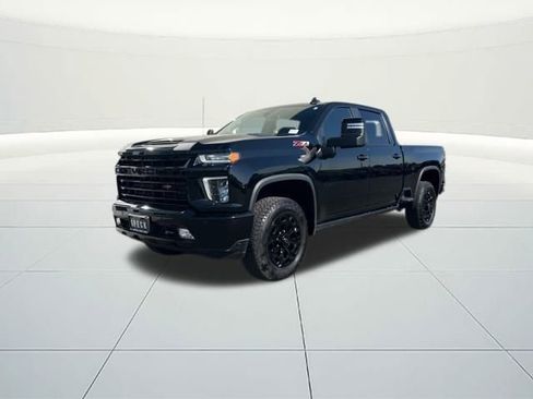 Used 2022 Chevrolet Silverado 2500 LTZ w/ LTZ Plus Package image 3