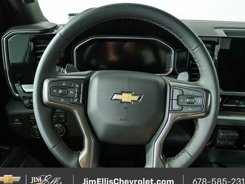 New 2026 Chevrolet Silverado 1500 High Country AWD/4WD image 10