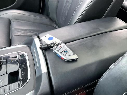 Used 2020 BMW X7 M50i w/ Executive Package AWD/4WD image 14