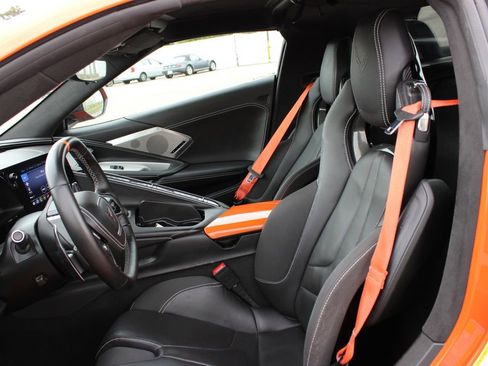 Used 2021 Chevrolet Corvette Stingray Premium Cpe w/ Z51 Performance Package RWD image 9